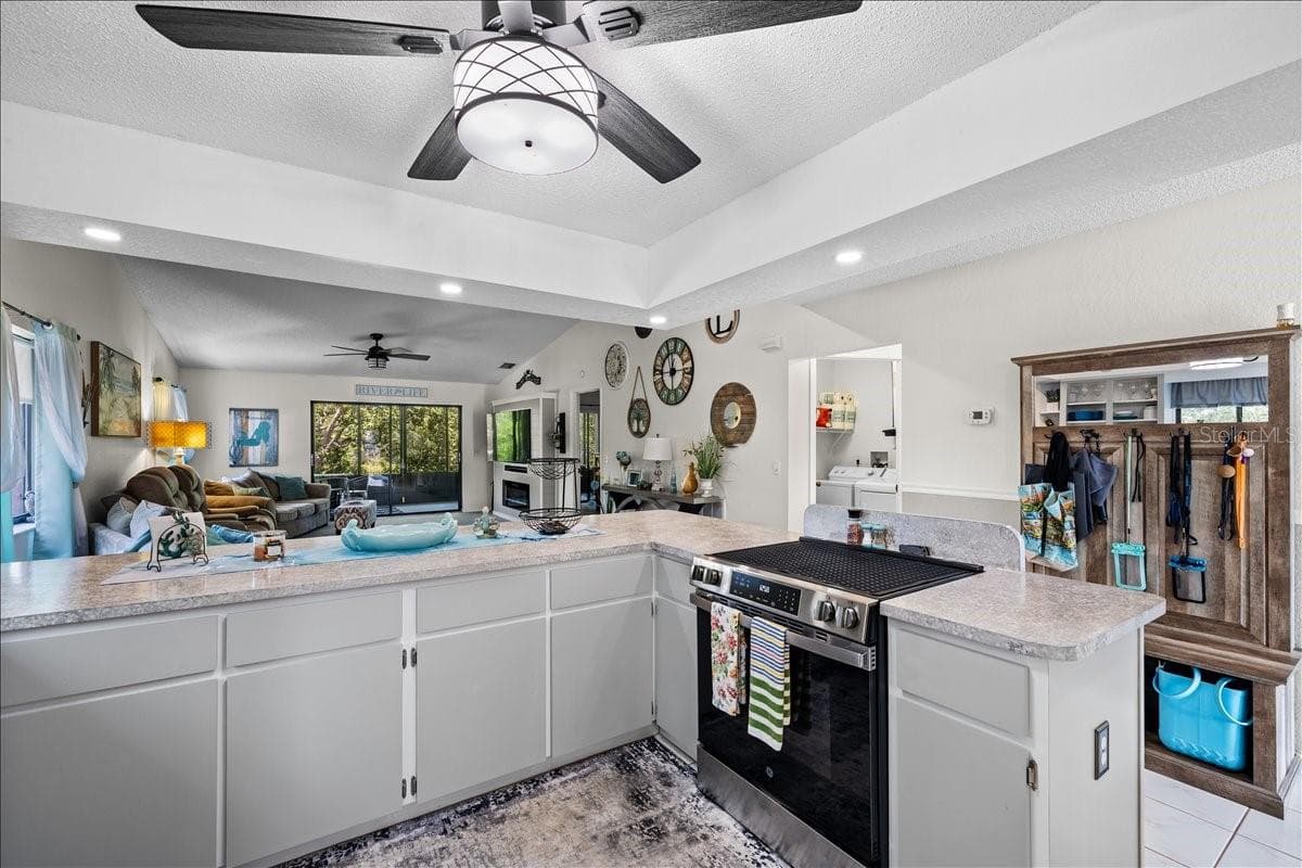 Condominium at 6653 RIVER RUN BLVD, WEEKI WACHEE, photo 7 of 55