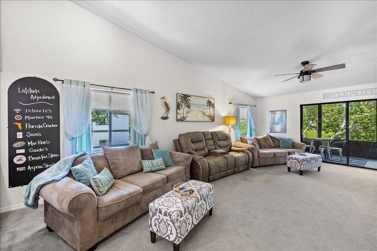 Condominium at 6653 RIVER RUN BLVD, WEEKI WACHEE, photo 11 of 55