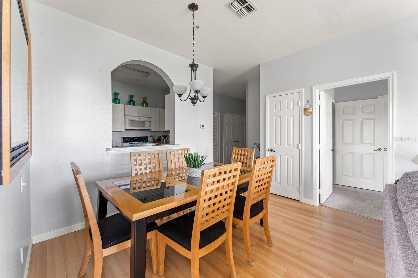 Dinning Area - 8102 PRINCESS PALM LN ##305, KISSIMMEE