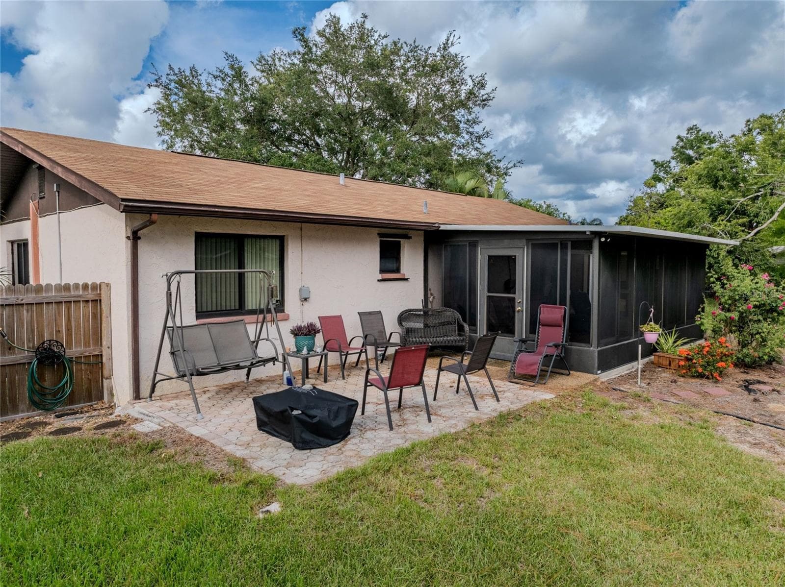 Backyard - Patio - 6960 PINECREST LN N, PINELLAS PARK