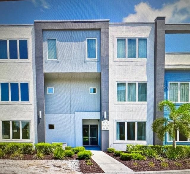 7770 SANDY RIDGE DR #207