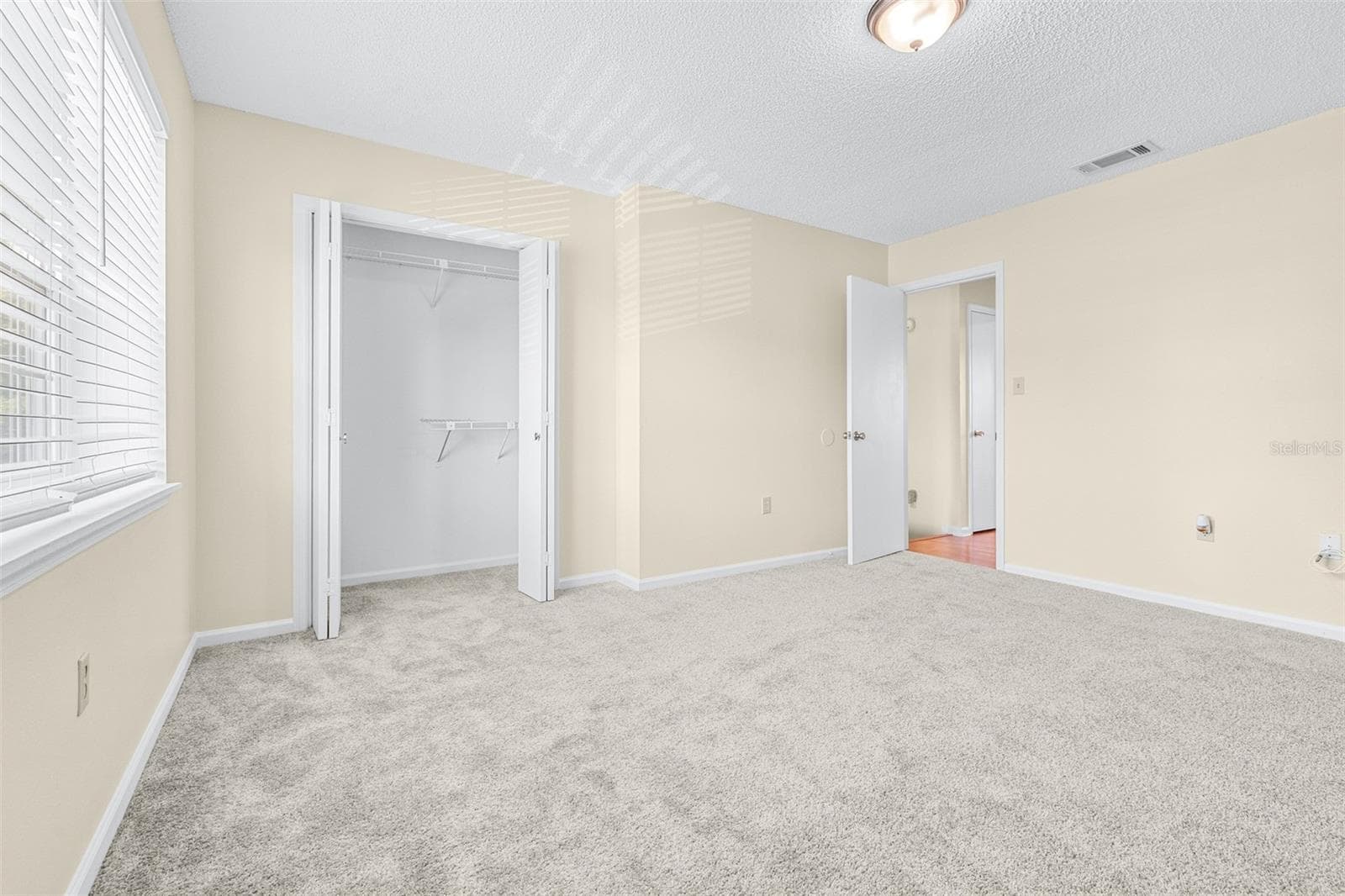 Townhouse at 2944 MORGAN COMBEE RD, LAKELAND, photo 24 of 45