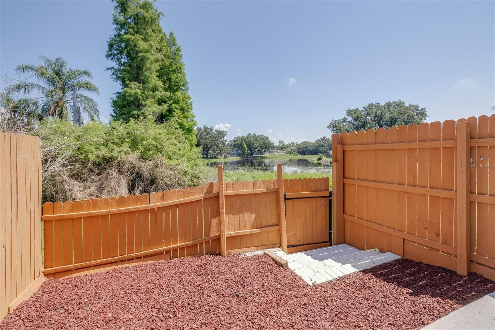 Townhouse at 2944 MORGAN COMBEE RD, LAKELAND, photo 33 of 45