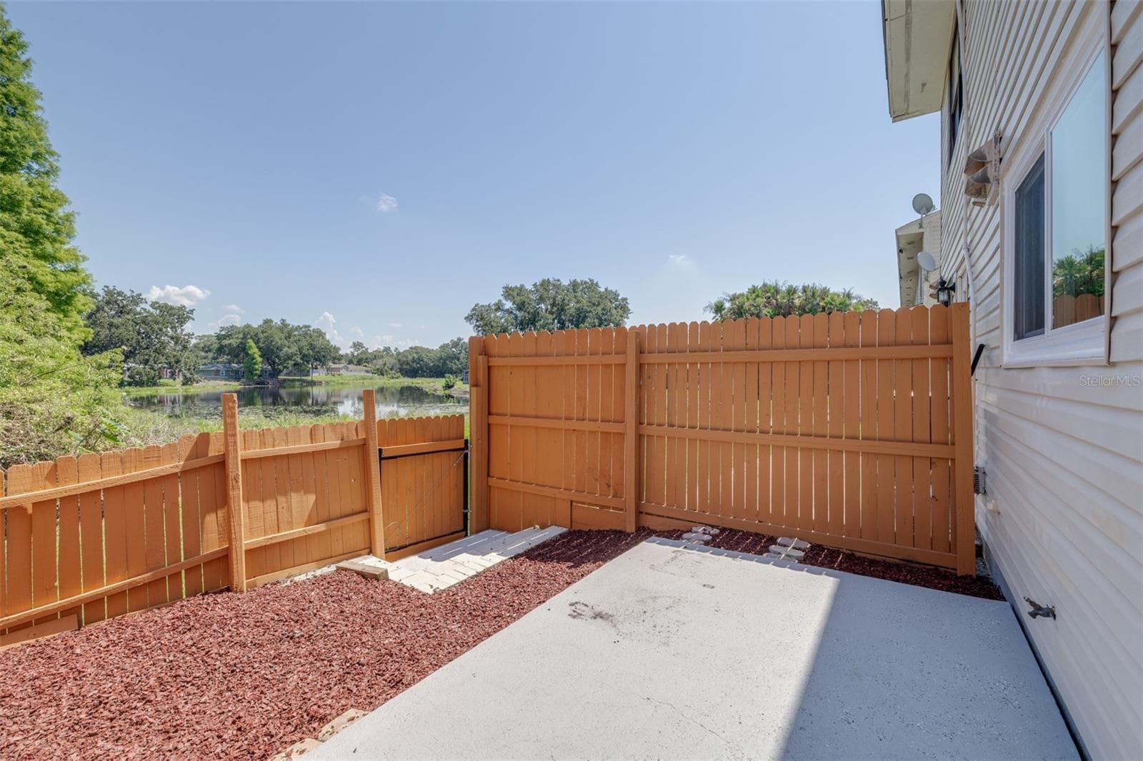 Townhouse at 2944 MORGAN COMBEE RD, LAKELAND, photo 34 of 45