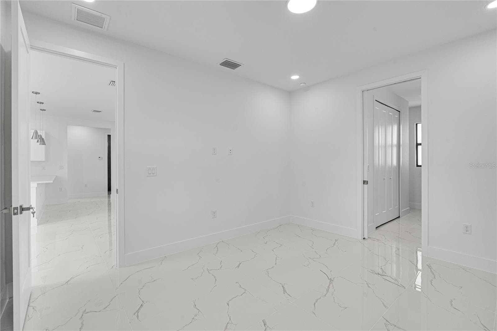 Single Family Residence at 153 AUSTRALIAN DR, ROTONDA WEST, photo 18 of 32