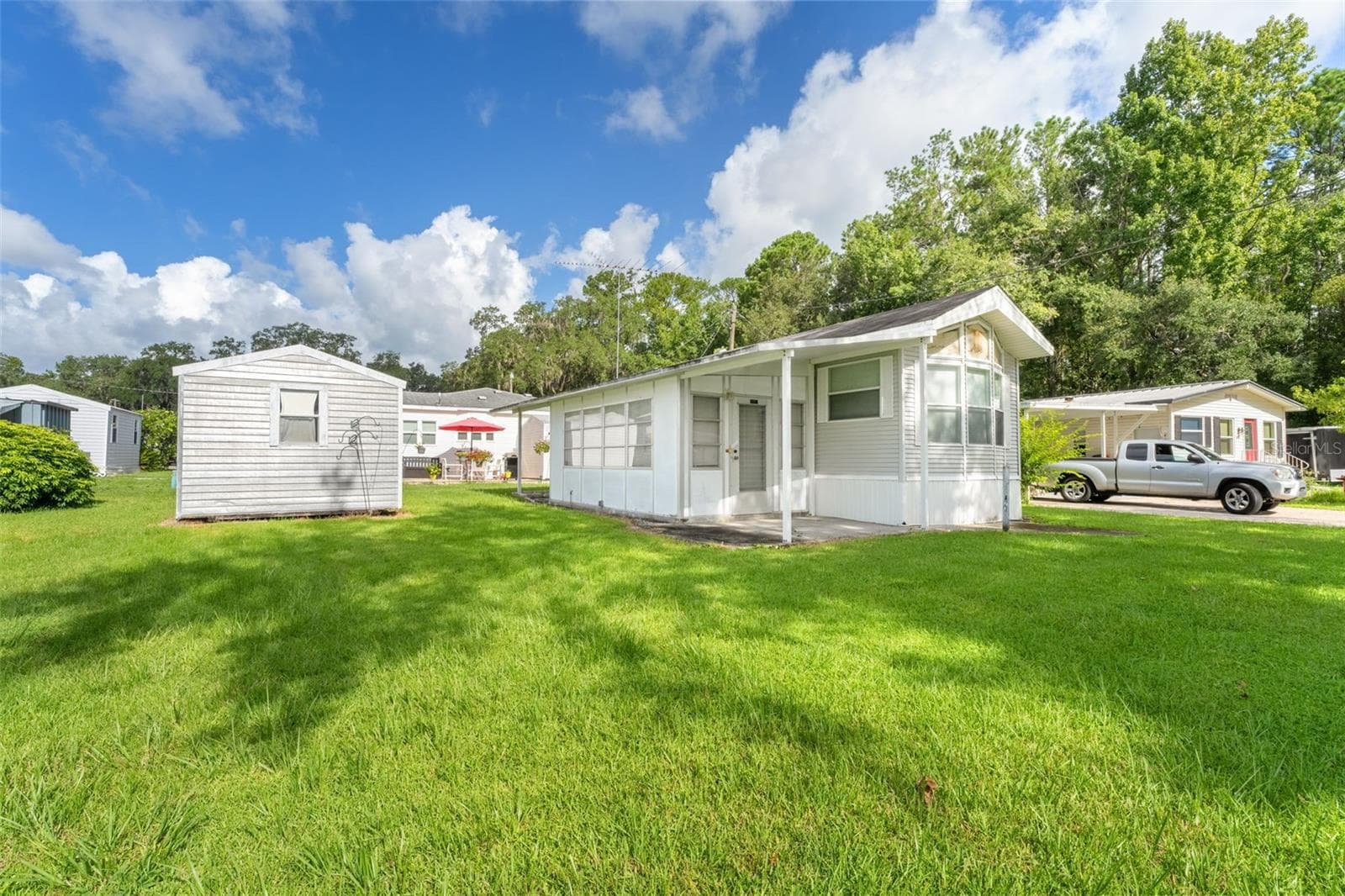 Manufactured Home at 2092 CULBREATH RD #A27, BROOKSVILLE, photo 4 of 25
