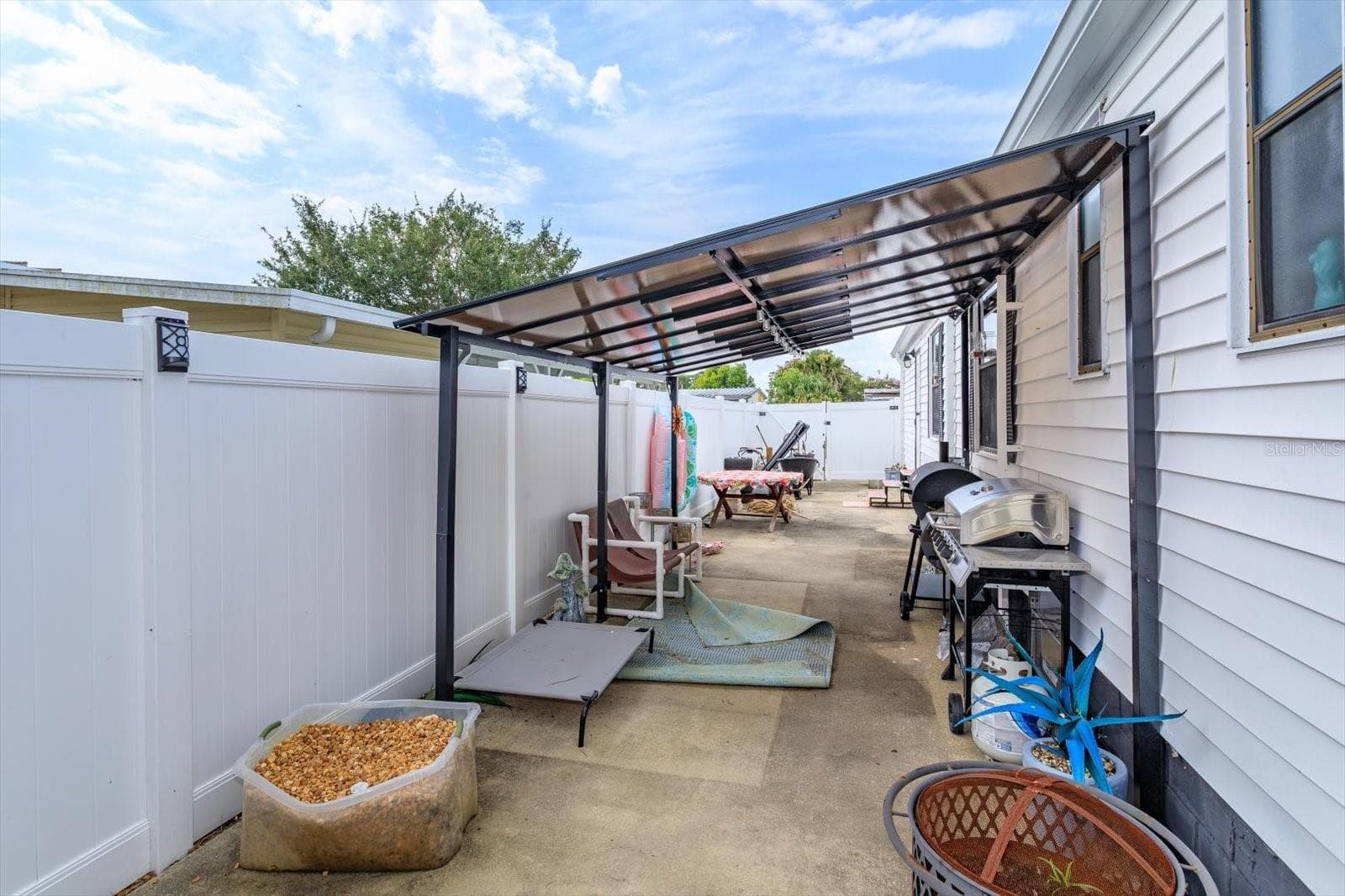 Manufactured Home at 106 LEISURE WORLD DR N, DEBARY, photo 25 of 43
