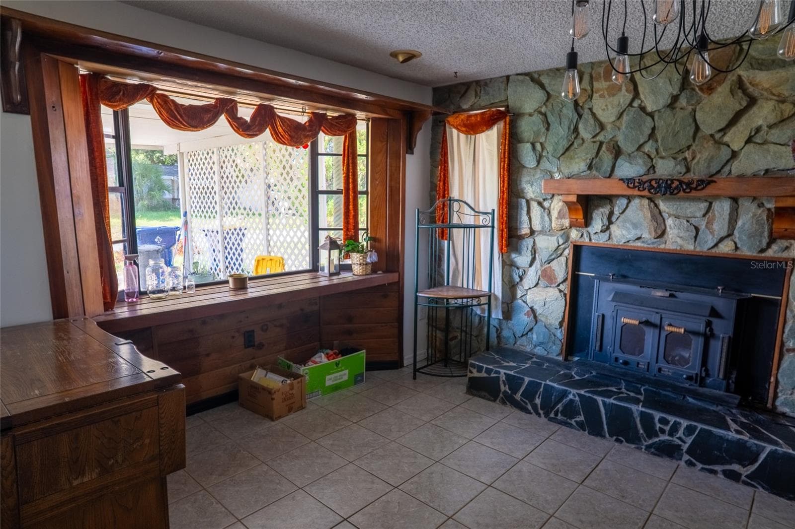 Single Family Residence at 4641 AEGEAN AVE, HOLIDAY, photo 9 of 27