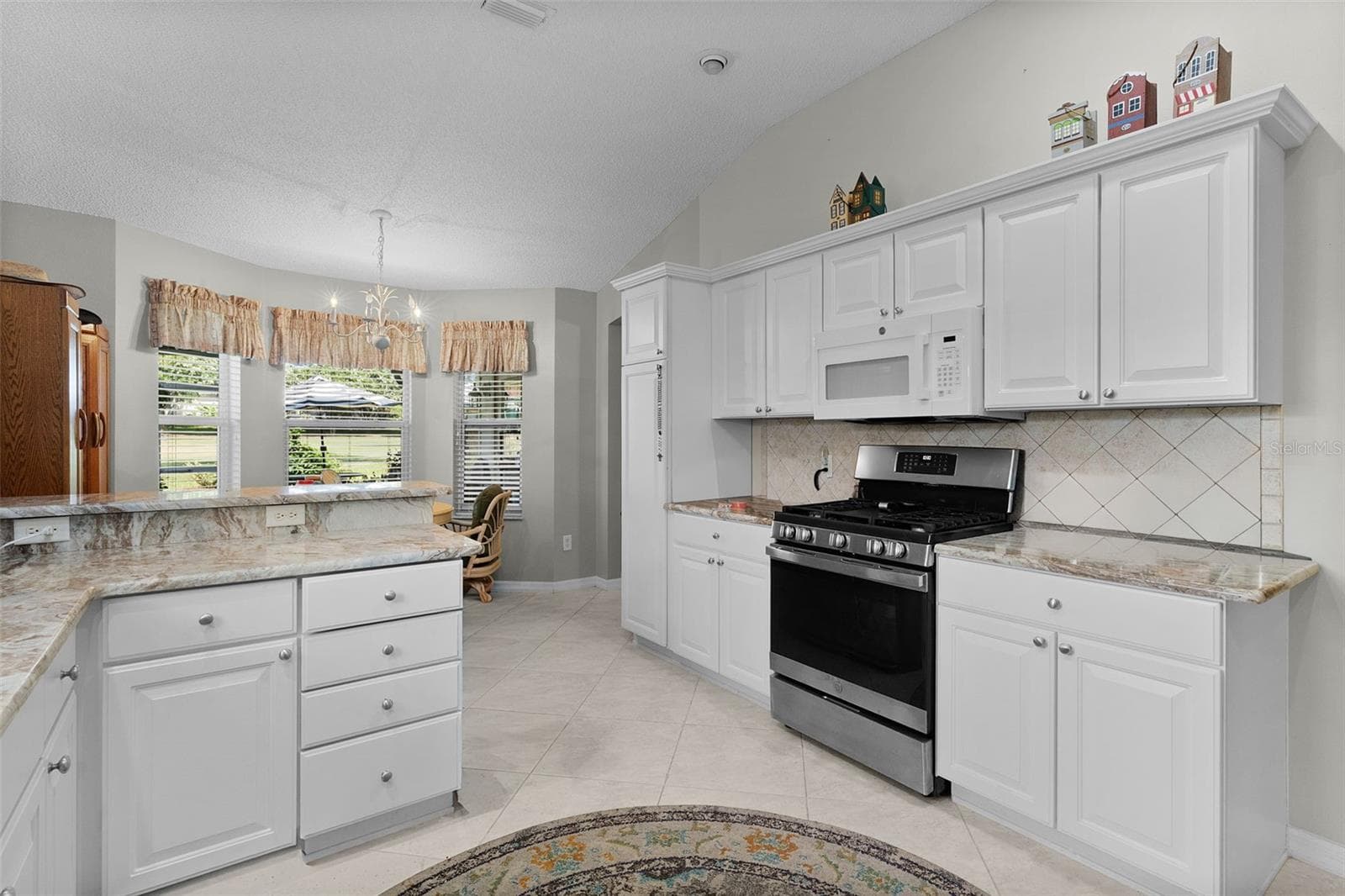 Single Family Residence at 16846 SE 80TH BELLAVISTA CIR, THE VILLAGES, photo 16 of 54