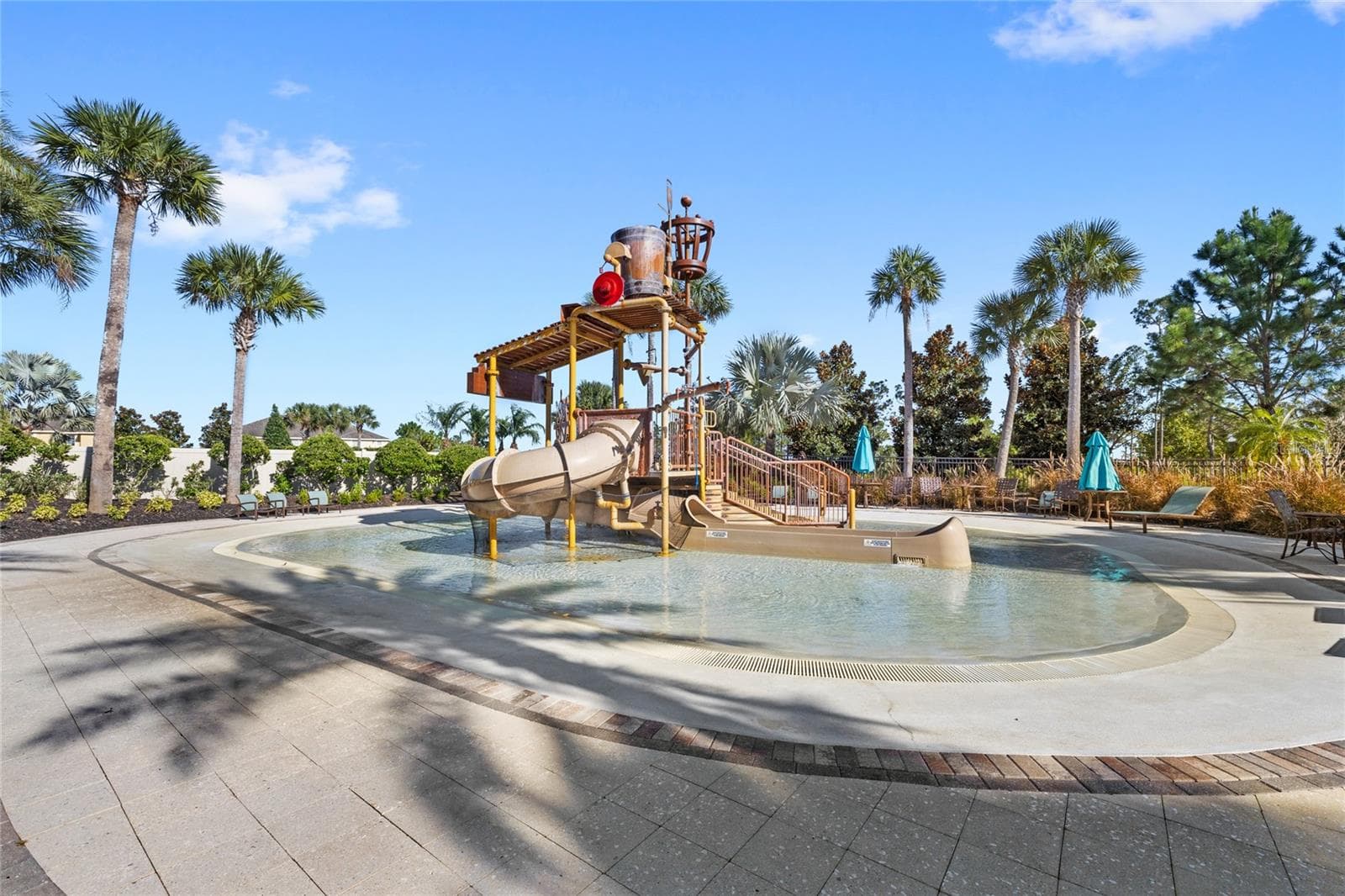 Splash Pad - 2146 RIDGE POINTE LN, CLERMONT