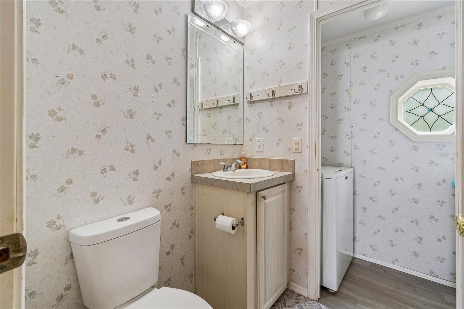 Manufactured Home at 34992 FRASER ST, DADE CITY, photo 17 of 39