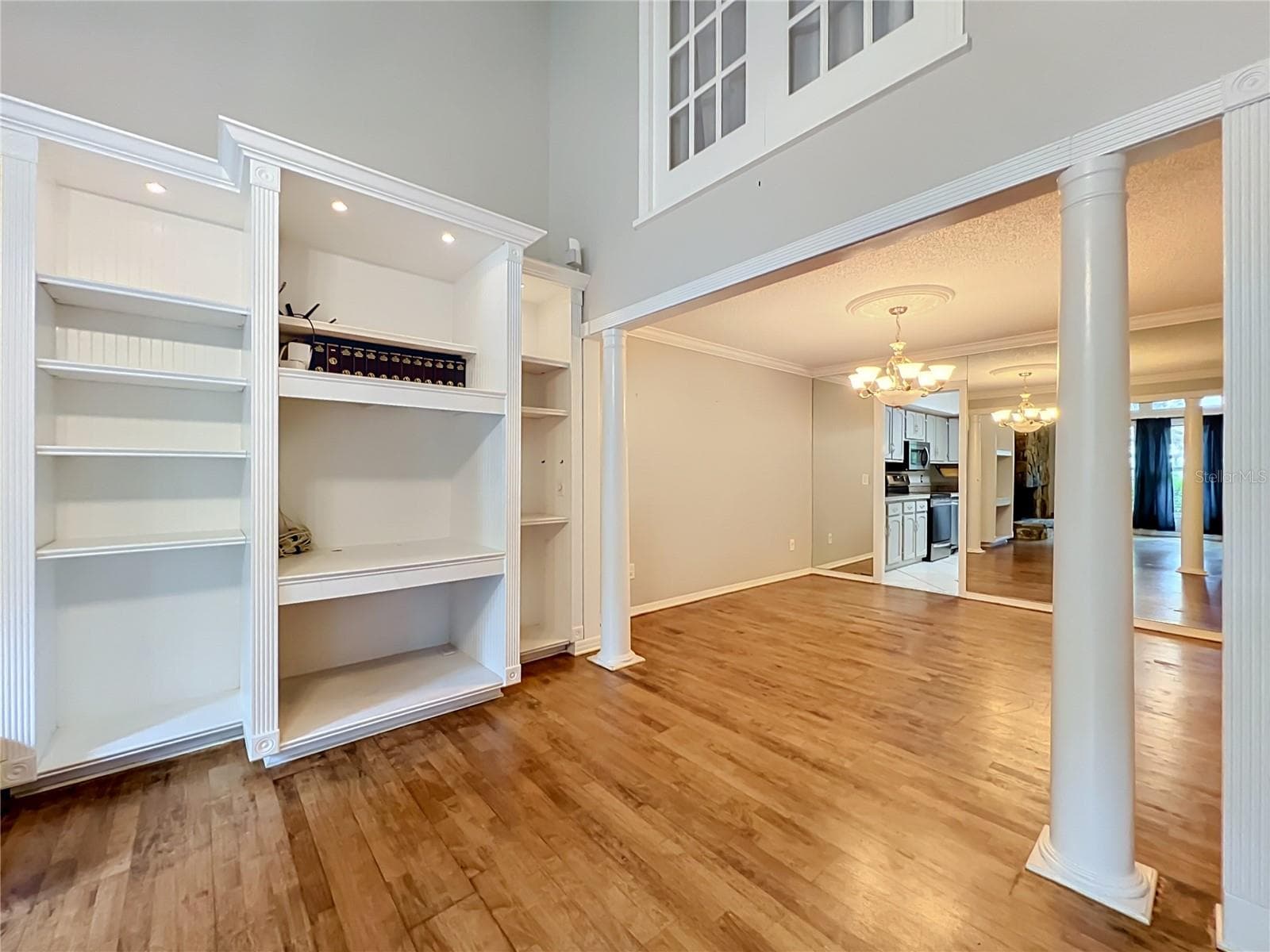 Townhouse at 814 LAUREL AVE #2, ORLANDO, photo 15 of 57
