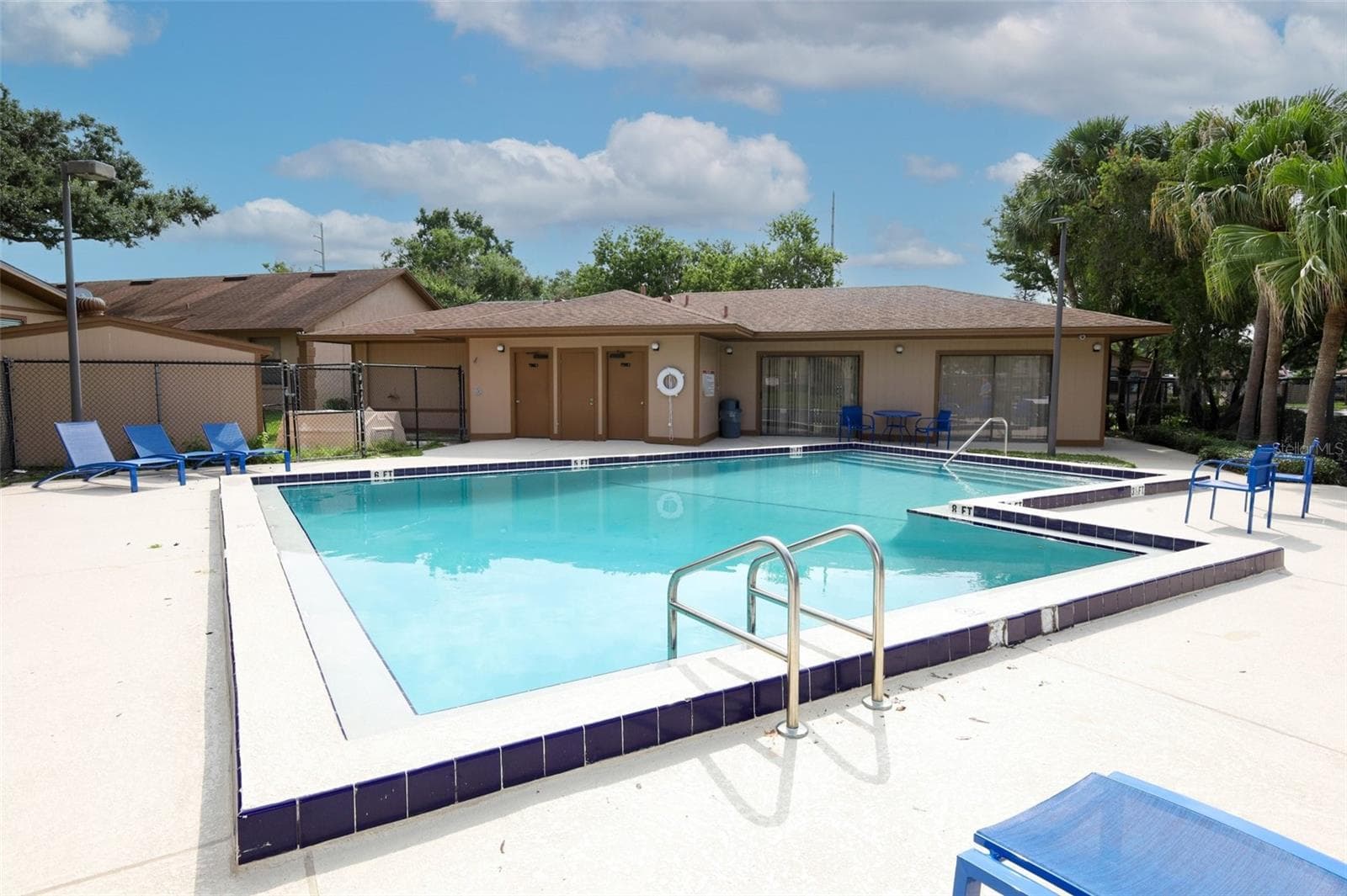 Pool - 359 DOUGLAS WAY #54, WINTER GARDEN