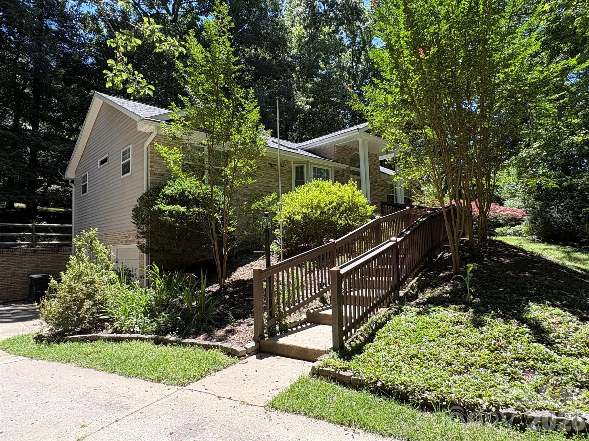 Interesting elevation - Laurel Park
