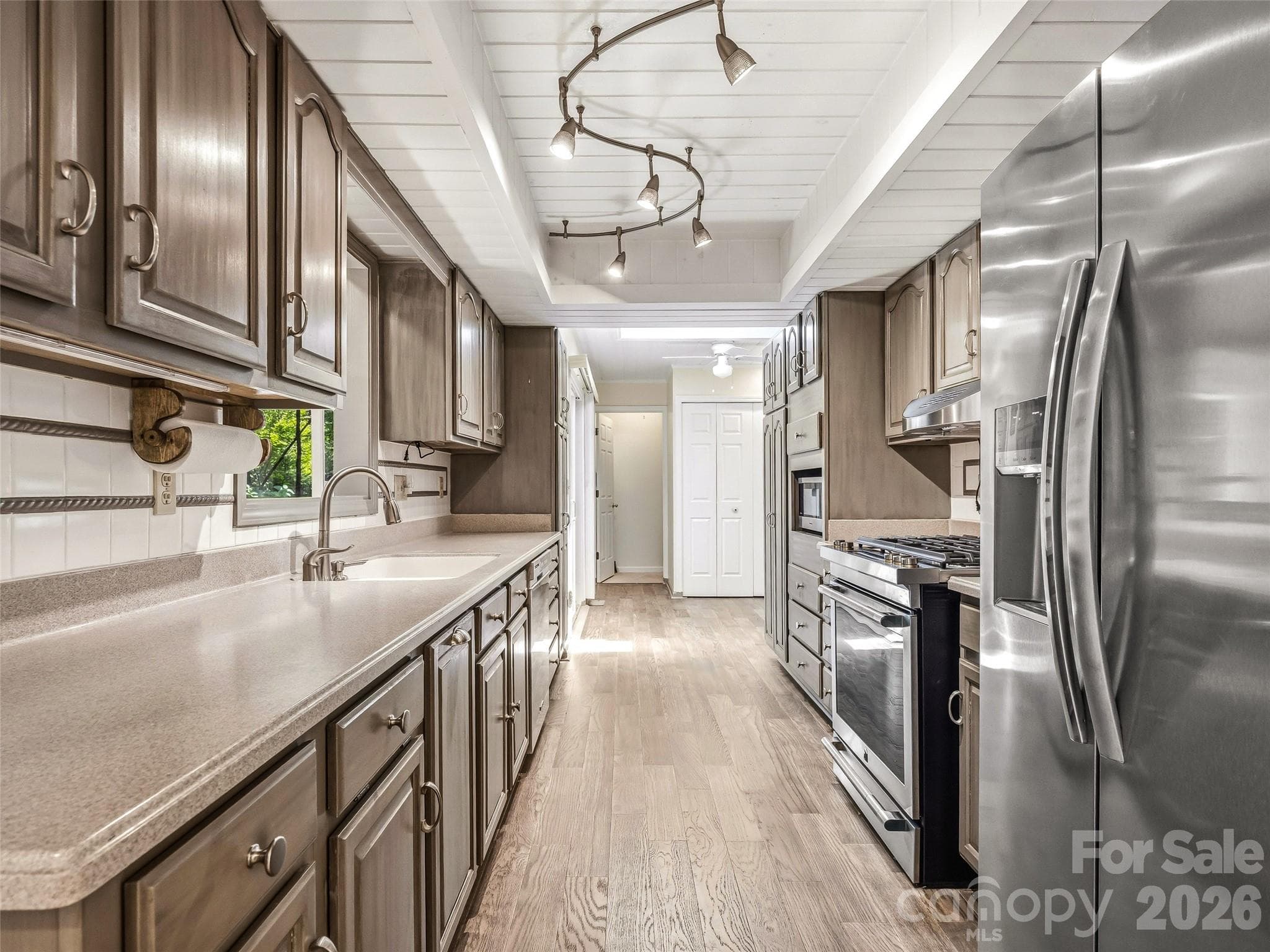 Galley Kitchen - 206 Camellia Way, Laurel Park