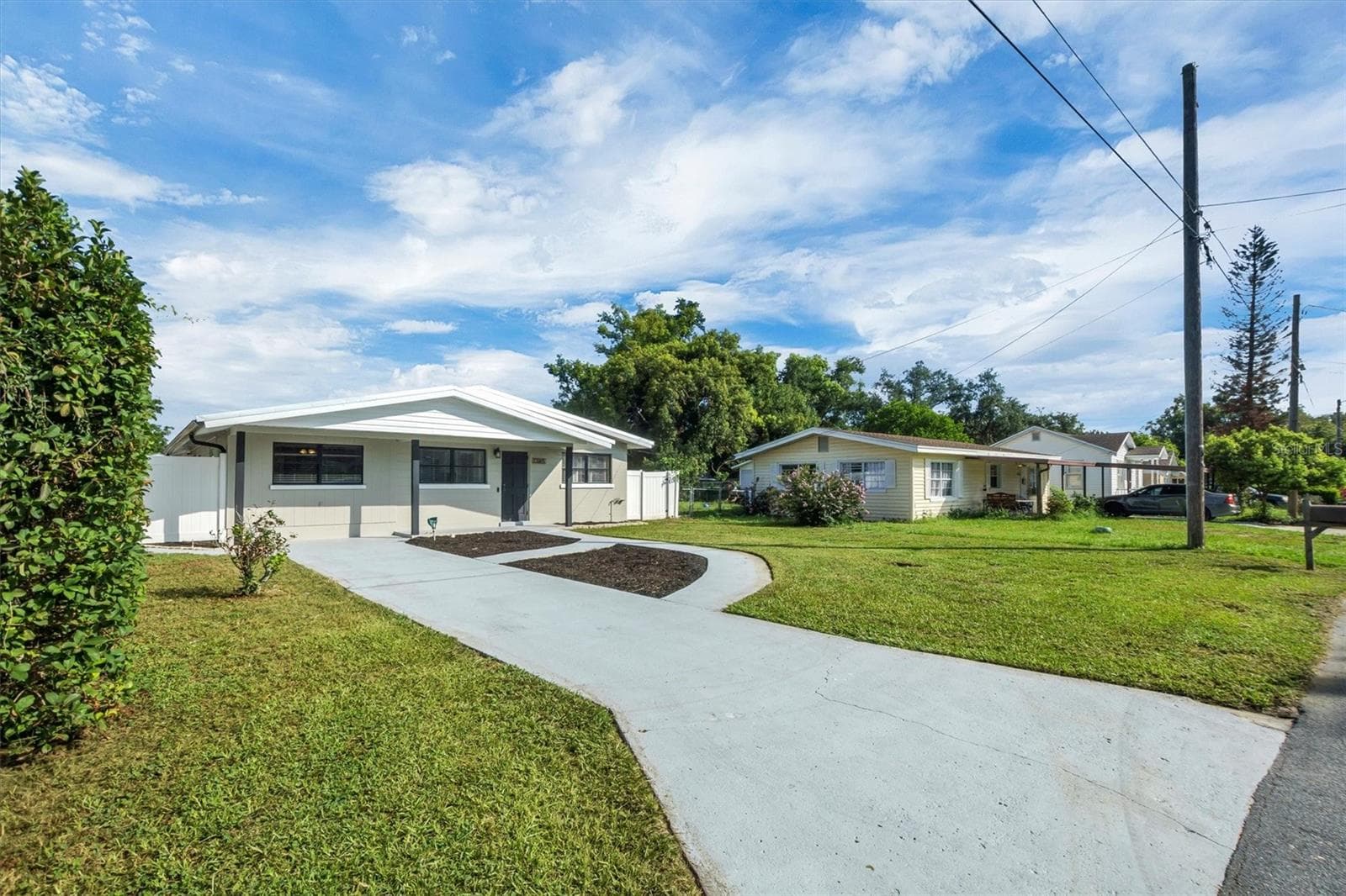 Single Family Residence at 1365 SHERIDAN ST SW, WINTER HAVEN, photo 3 of 35
