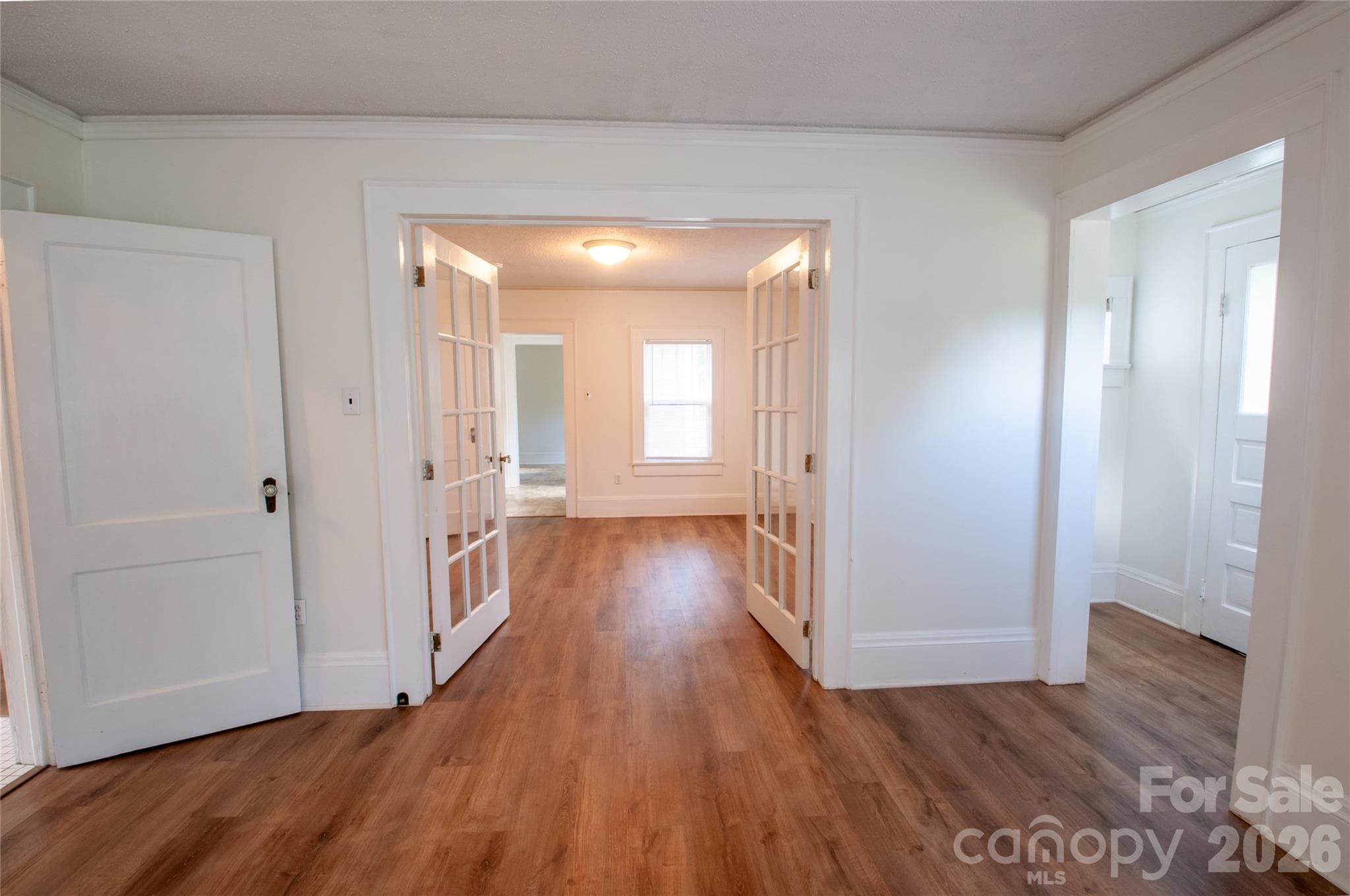 Single Family Residence at Statesville, photo 9 of 13