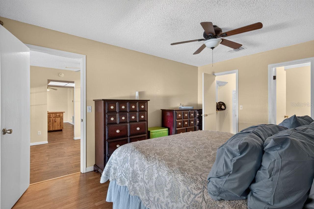 Single Family Residence at 3110 CLOVEWOOD PL, SEFFNER, photo 12 of 27