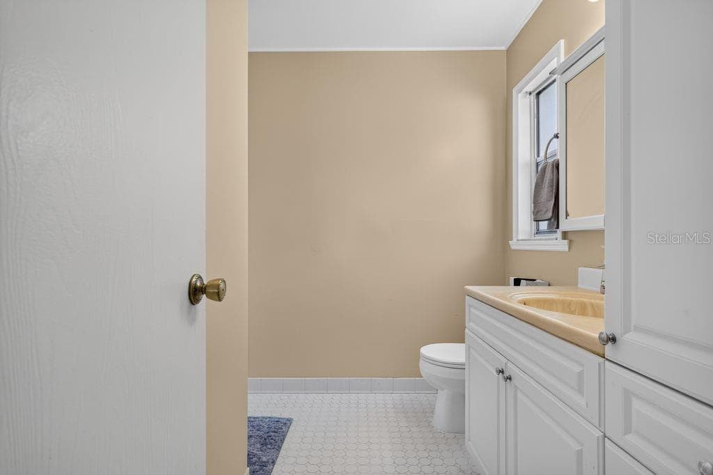 Single Family Residence at 3110 CLOVEWOOD PL, SEFFNER, photo 13 of 27
