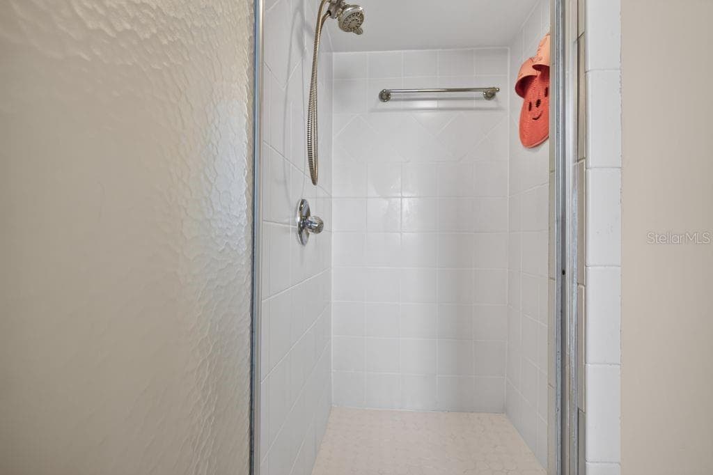 Single Family Residence at 3110 CLOVEWOOD PL, SEFFNER, photo 14 of 27
