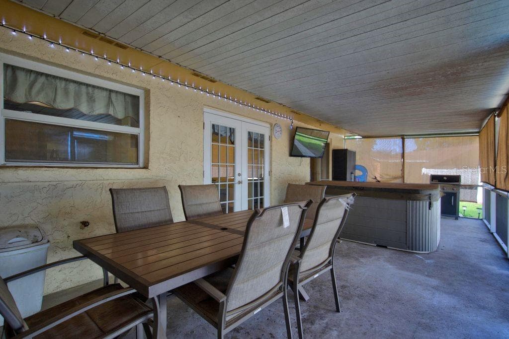 Single Family Residence at 3110 CLOVEWOOD PL, SEFFNER, photo 21 of 27