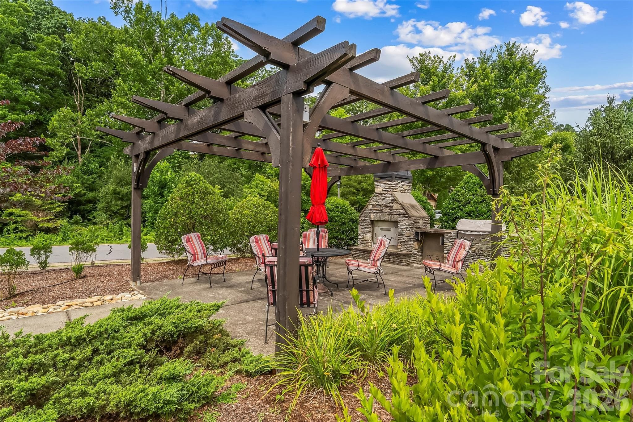 Community recreation area - 15 Craftsman View Drive, Asheville