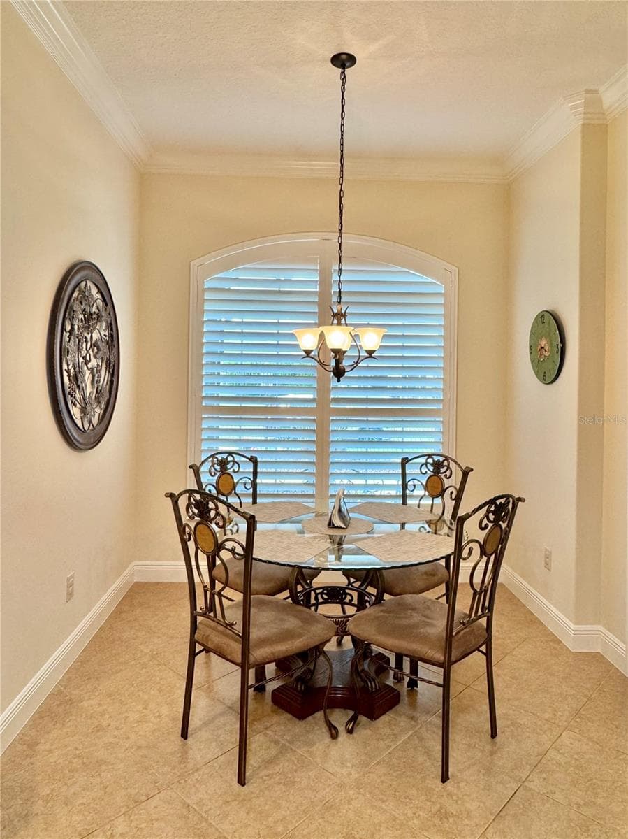 Single Family Residence at 632 CORONACA CT, THE VILLAGES, photo 5 of 30