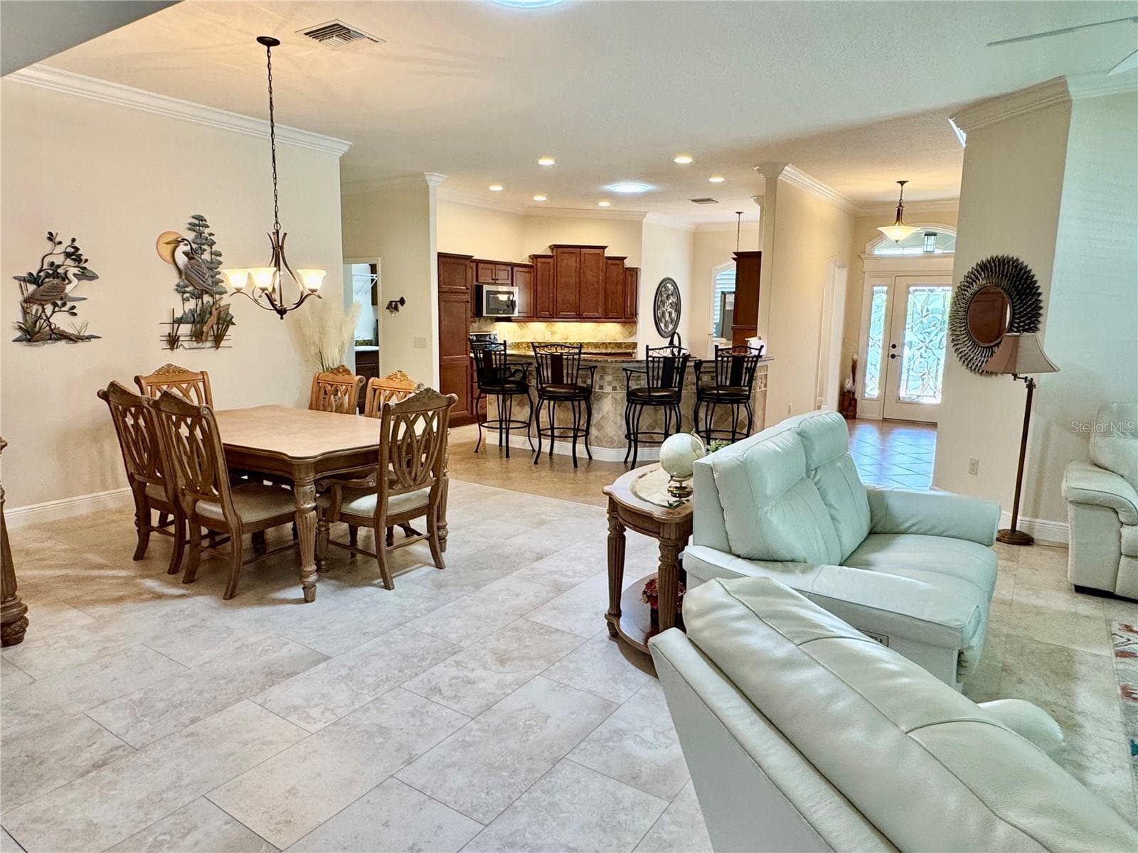Single Family Residence at 632 CORONACA CT, THE VILLAGES, photo 11 of 30