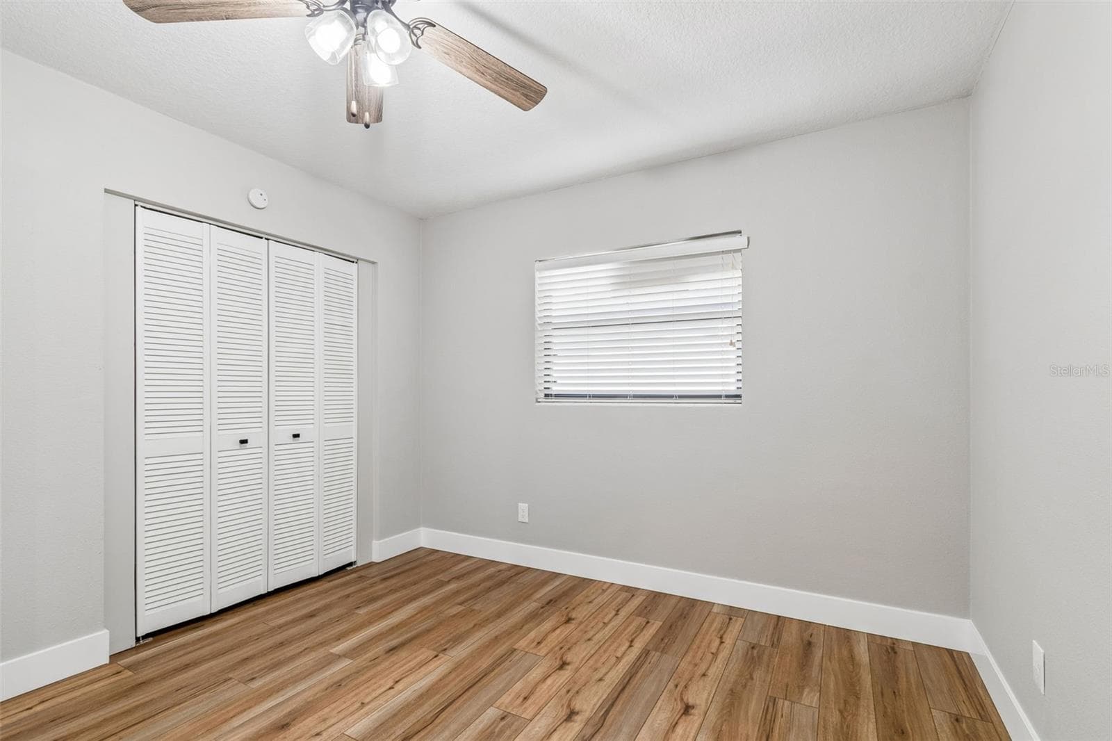 Single Family Residence at 1555 MAGNOLIA DR, CLEARWATER, photo 36 of 57