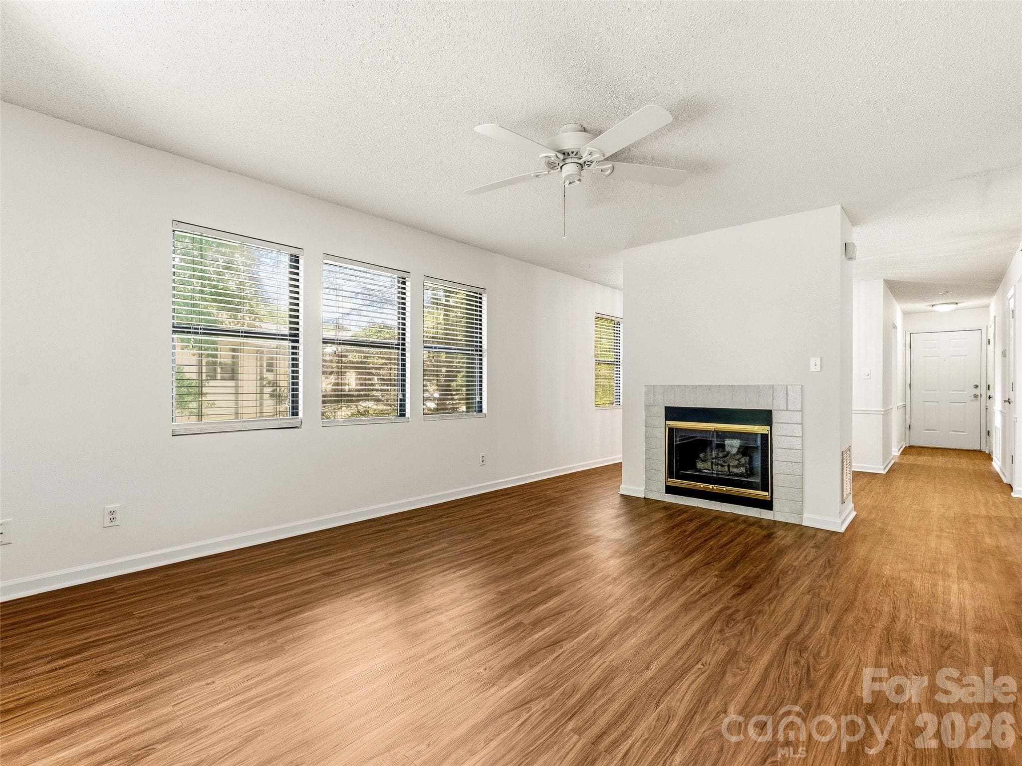 Condominium at Asheville, photo 4 of 36
