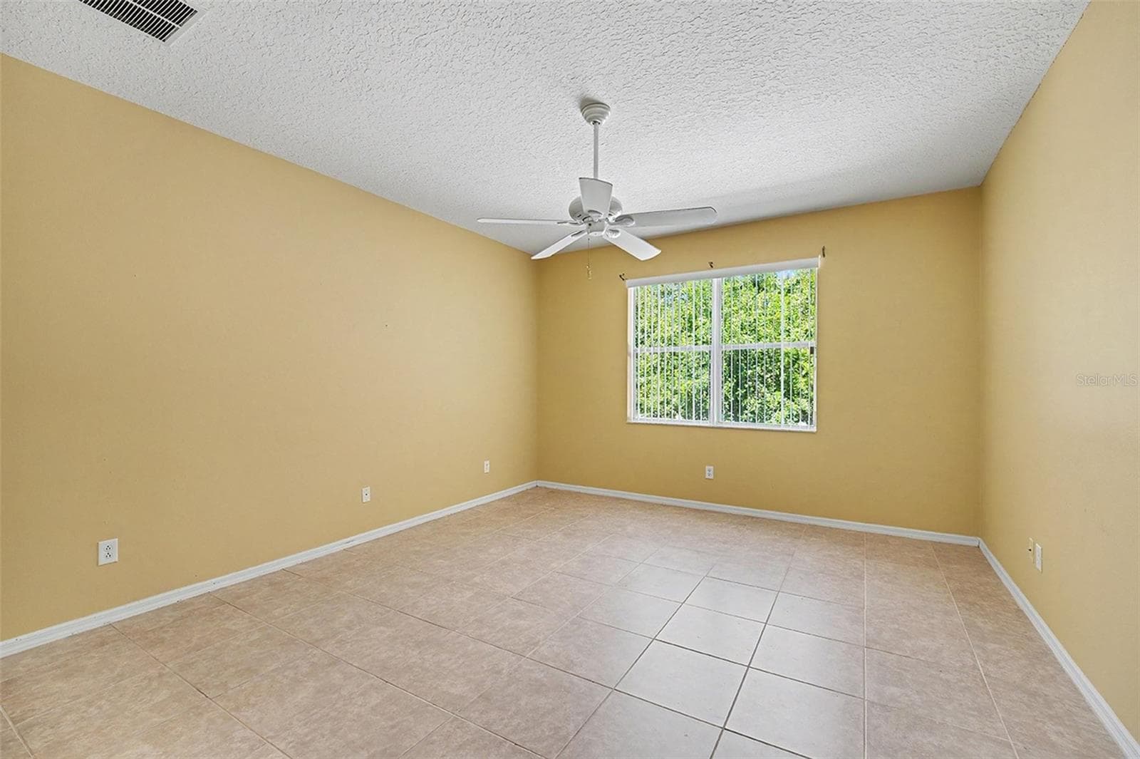 Primary bedroom - 1819 TULLAGEE AVENUE AVE, MELBOURNE