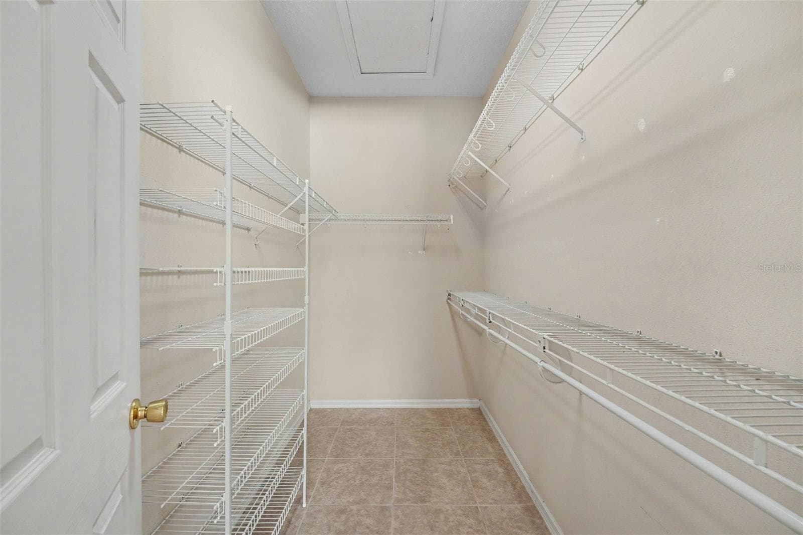 Primary walk-in closet - 1819 TULLAGEE AVENUE AVE, MELBOURNE