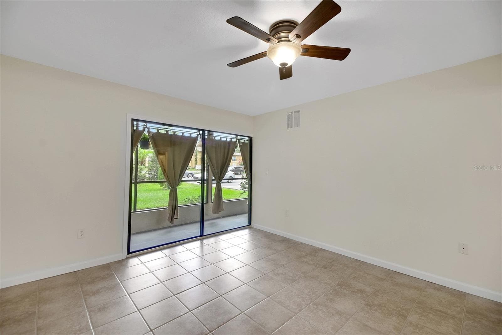 Condominium at 220 MOREE LOOP #2, WINTER SPRINGS, photo 15 of 29