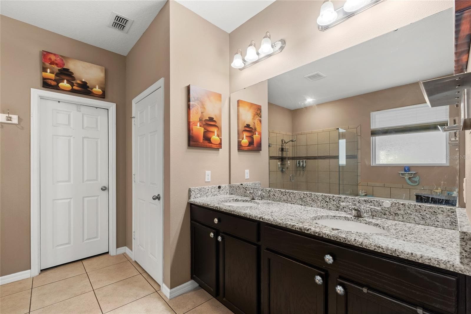 Single Family Residence at 12015 STONE BARK TRL, ORLANDO, photo 5 of 24