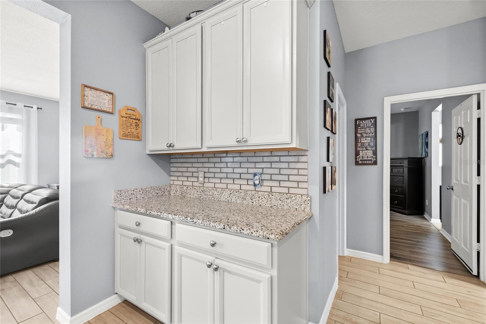 Single Family Residence at 12015 STONE BARK TRL, ORLANDO, photo 6 of 24
