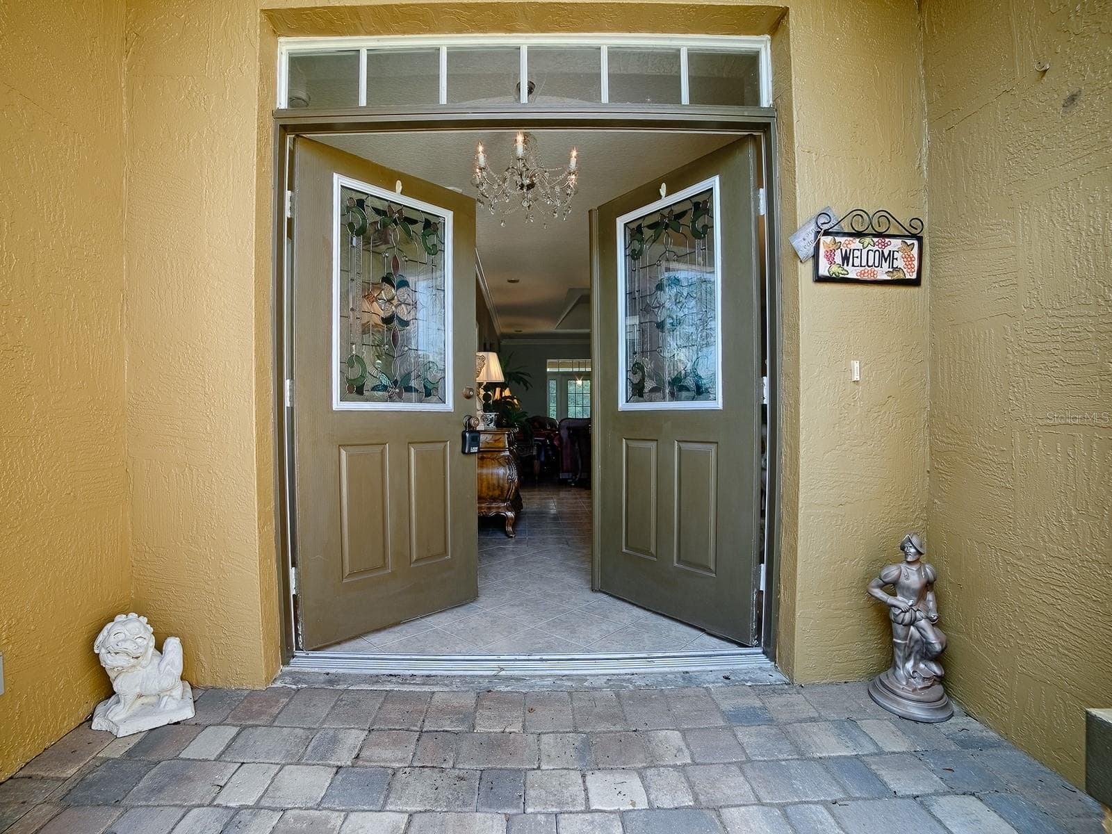 Double doors to enter - 830 OLD OAKS LN, LEESBURG