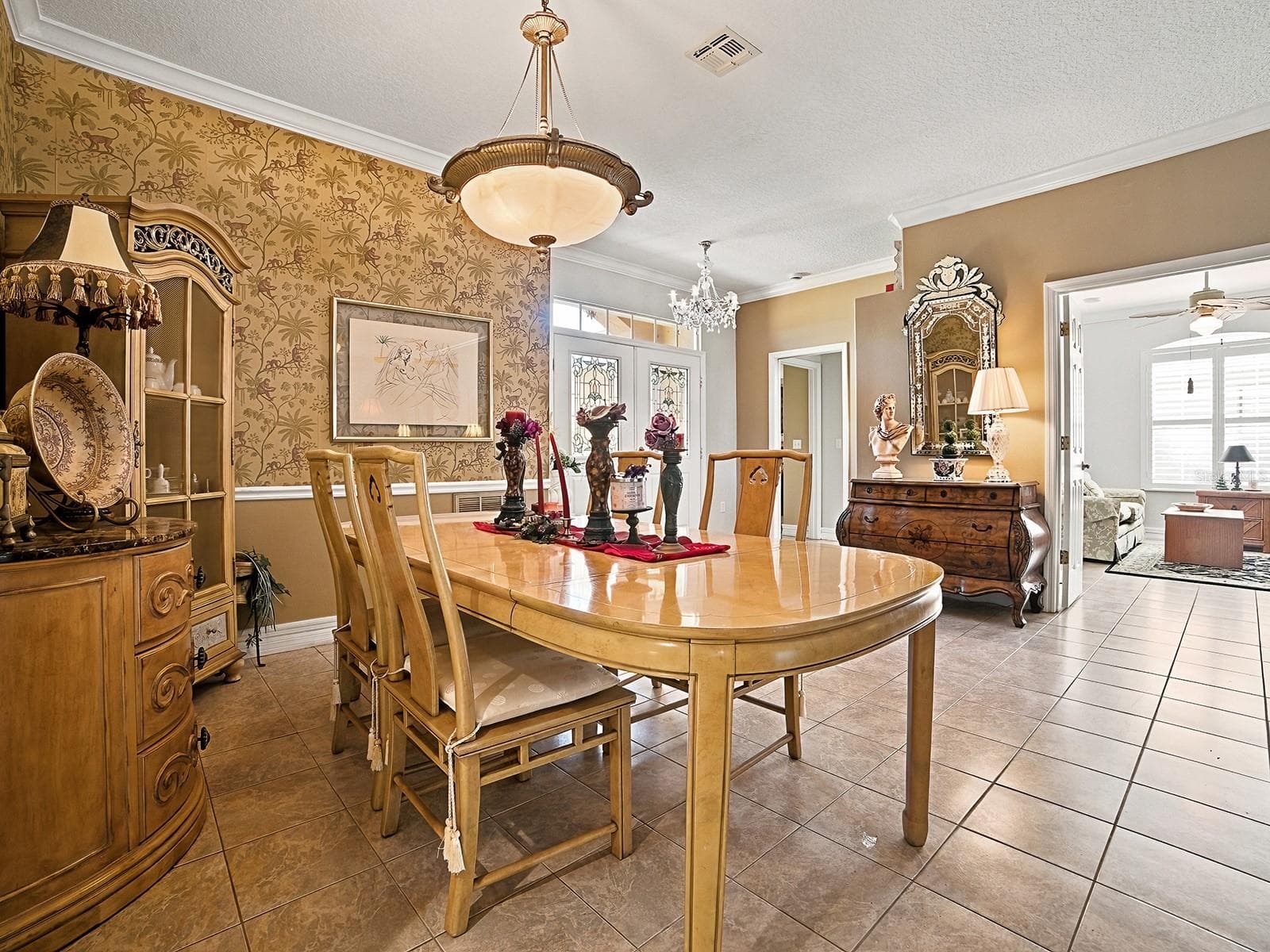Dining area - 830 OLD OAKS LN, LEESBURG