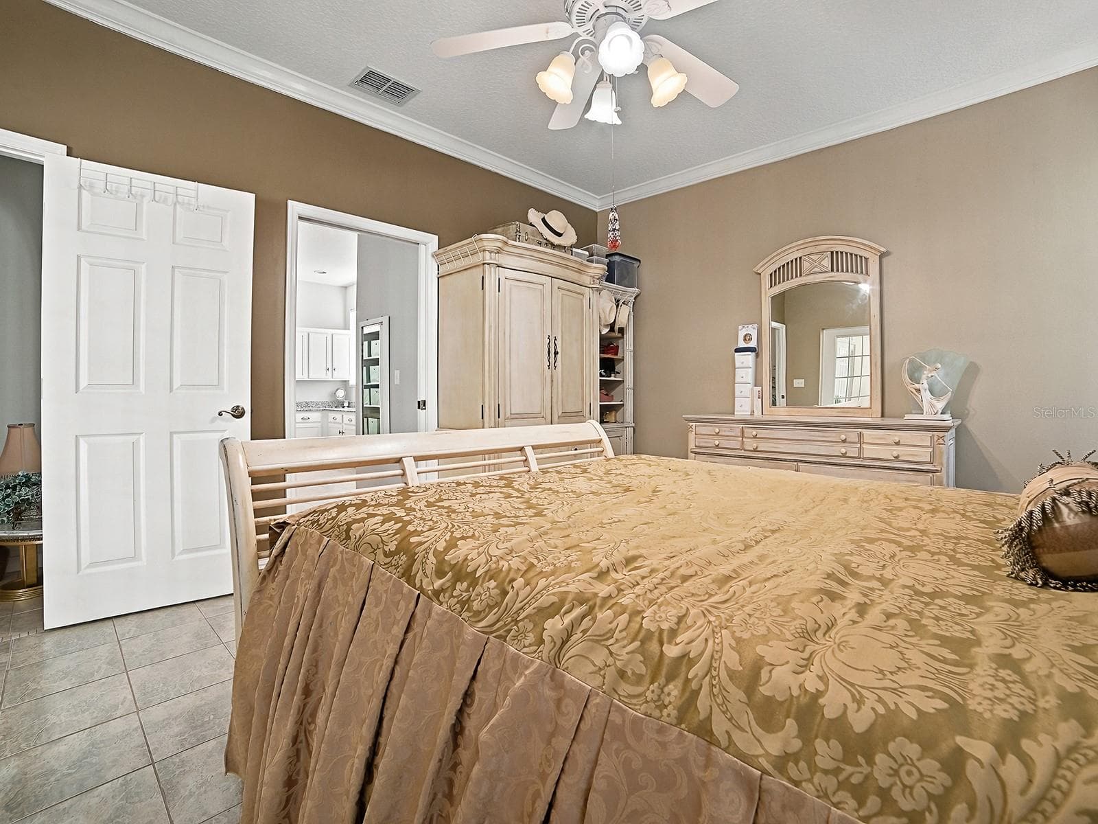 View to ensuite - 830 OLD OAKS LN, LEESBURG