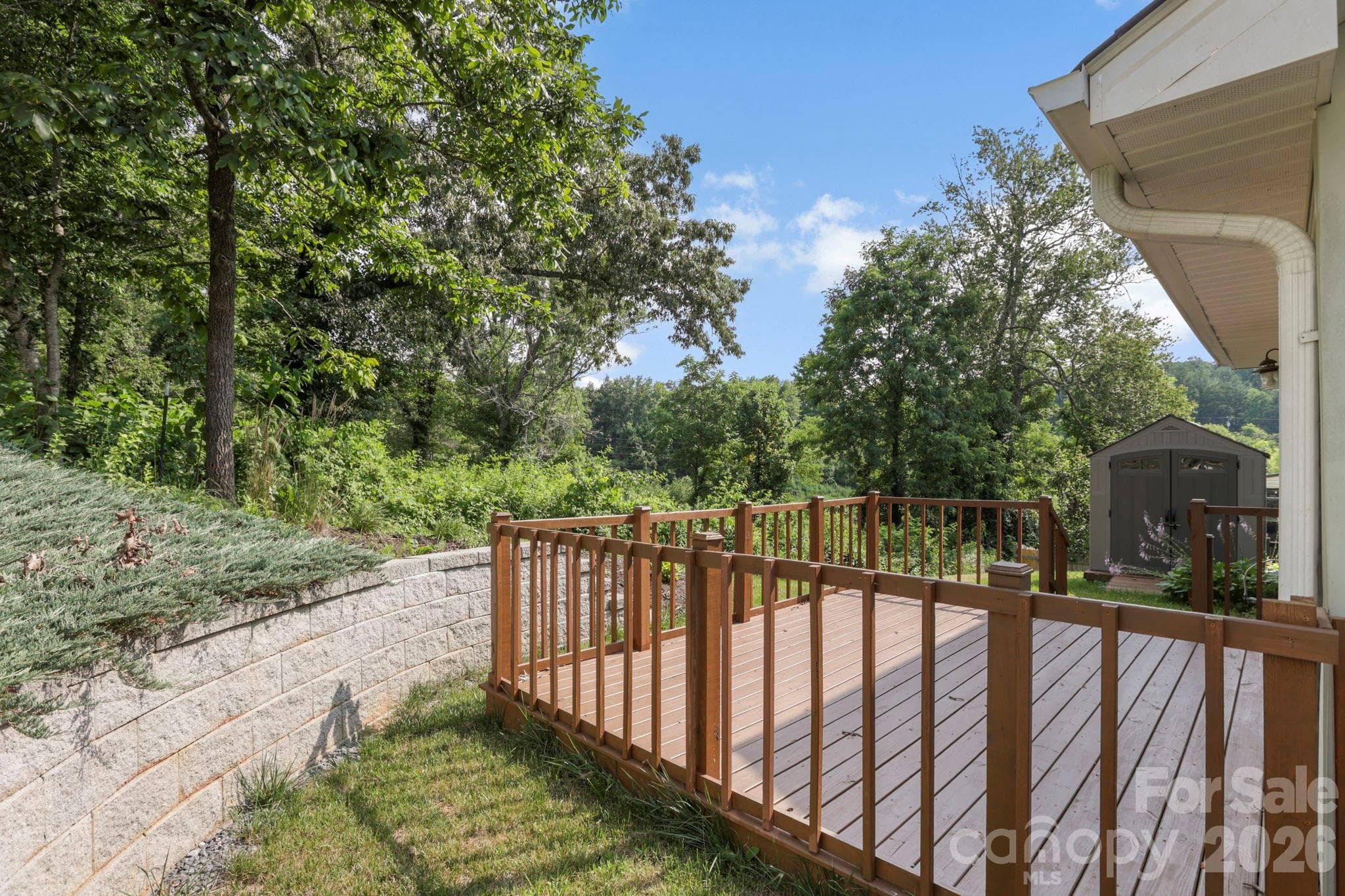 Single Family Residence at 50 Ridgeland Lane, Asheville, photo 10 of 36