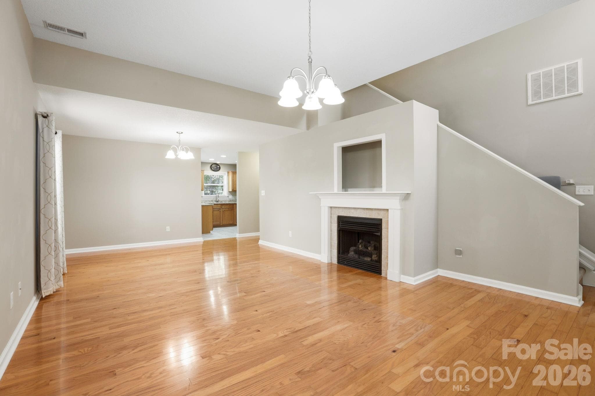 Single Family Residence at 50 Ridgeland Lane, Asheville, photo 13 of 36