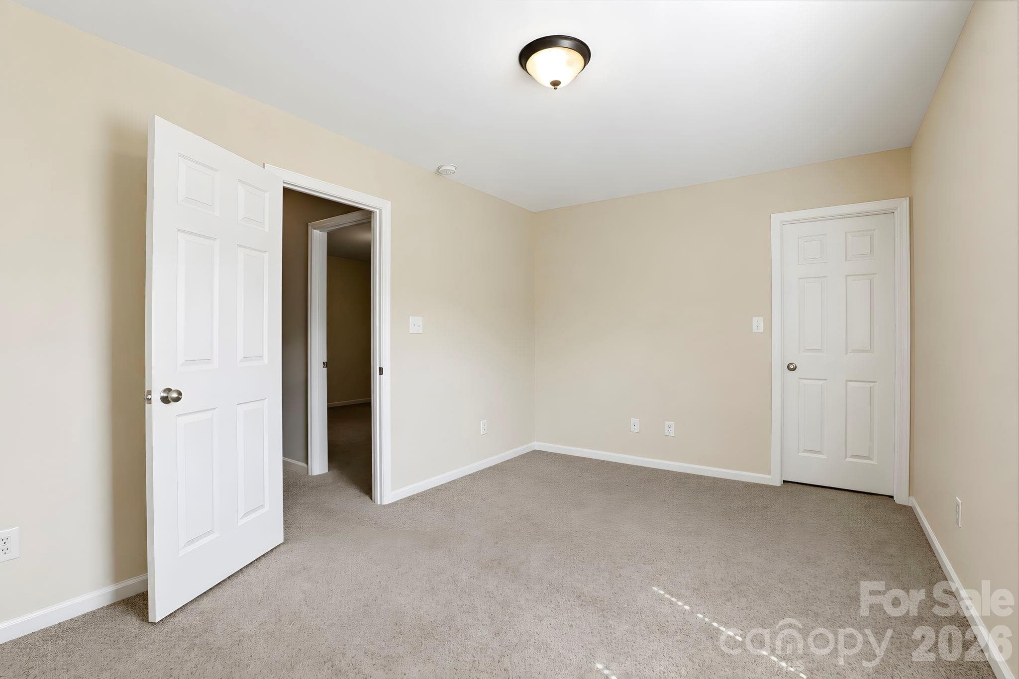 Single Family Residence at 50 Ridgeland Lane, Asheville, photo 32 of 36