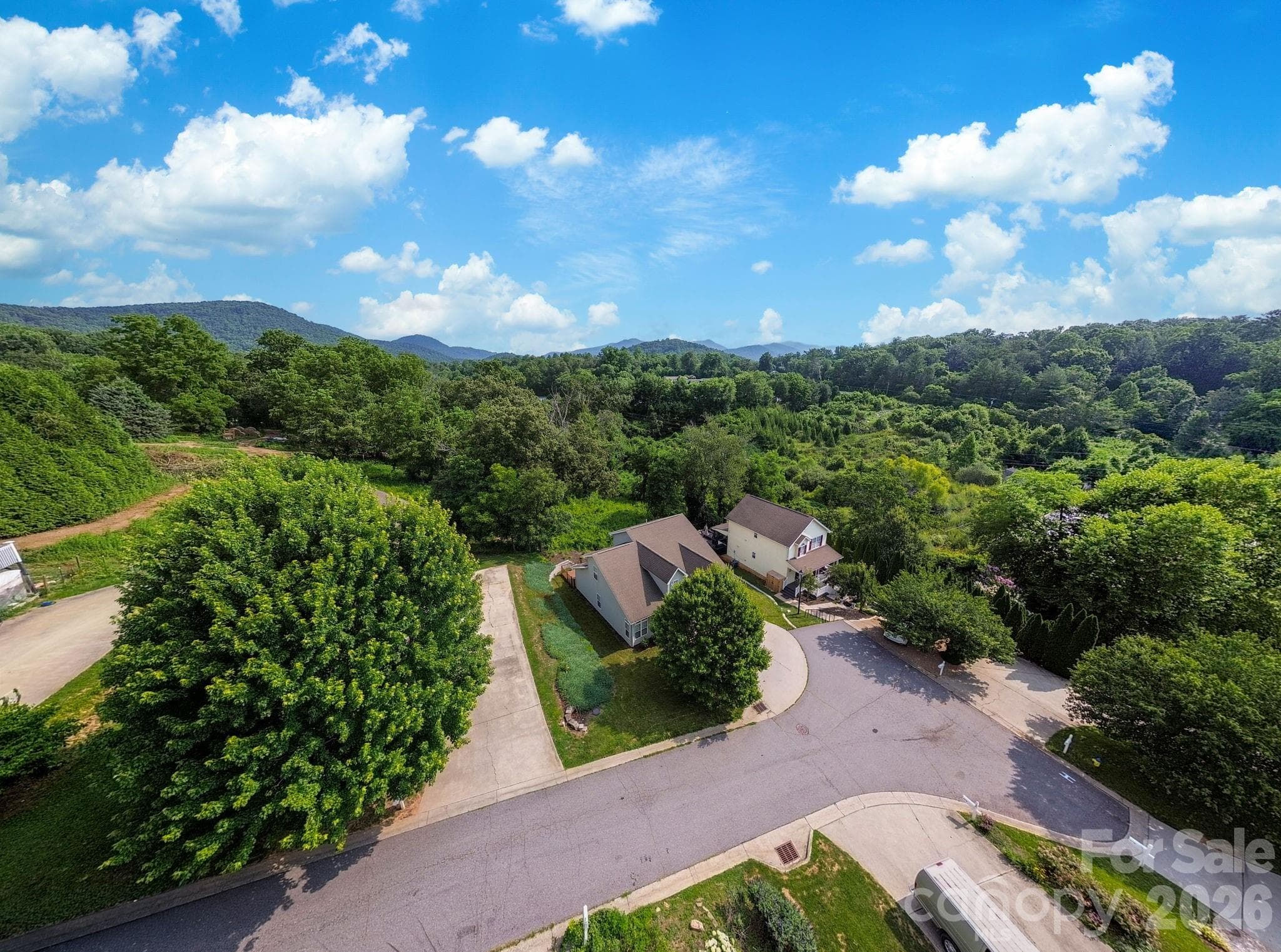 Single Family Residence at 50 Ridgeland Lane, Asheville, photo 36 of 36