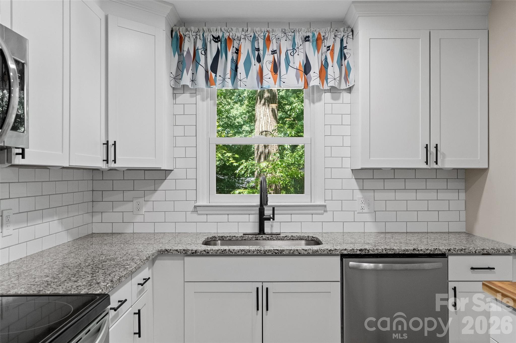 Single Family Residence at Matthews, photo 9 of 37