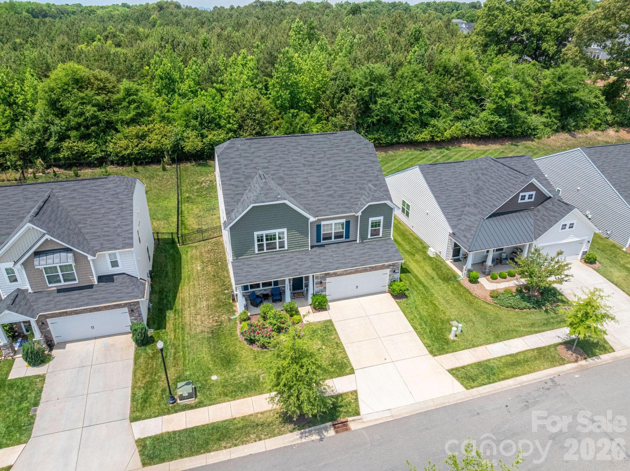 Single Family Residence at Gastonia, photo 2 of 48
