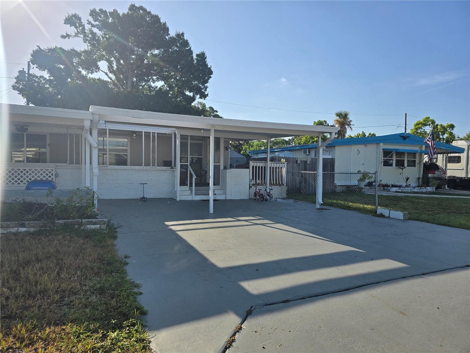 Manufactured Home at 5271 77TH ST N, ST PETERSBURG, photo 2 of 10