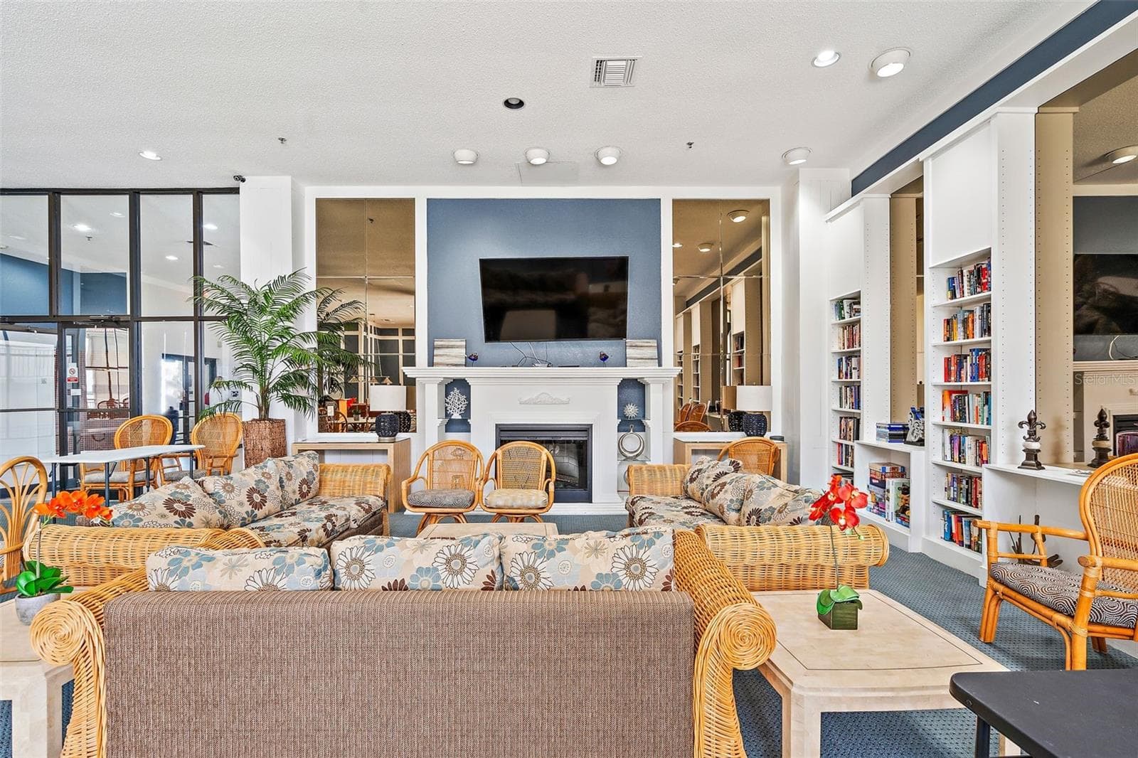 Condominium at 6372 PALMA DEL MAR BLVD S #406, ST PETERSBURG, photo 22 of 33