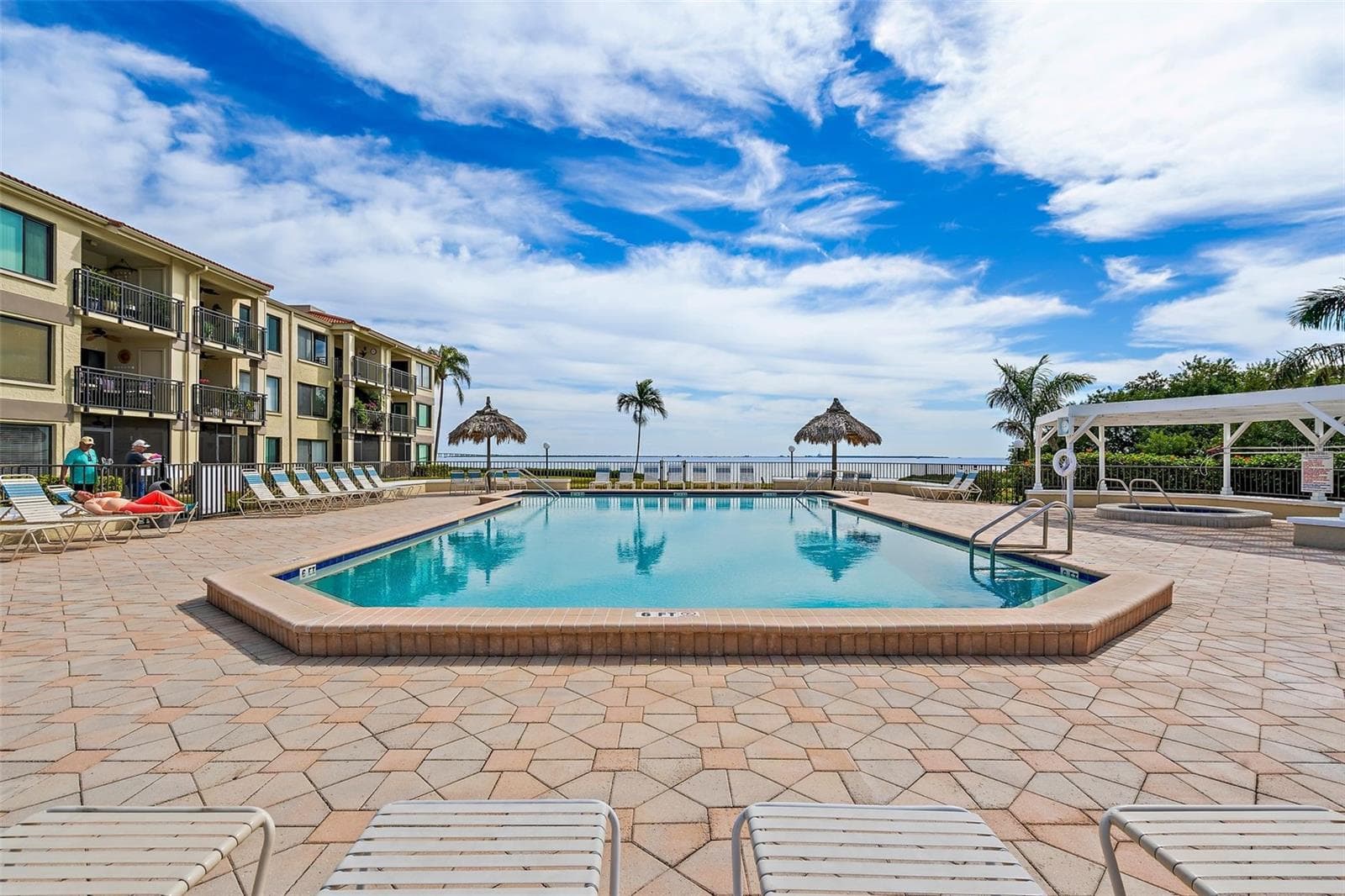 Condominium at 6372 PALMA DEL MAR BLVD S #406, ST PETERSBURG, photo 24 of 33