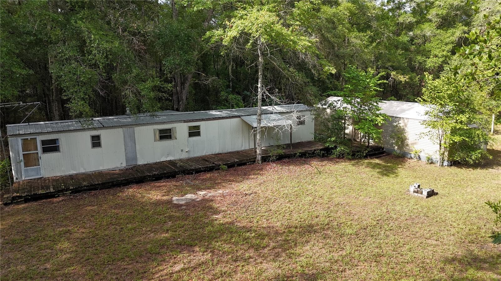 Mobile Home at 9730 NE STATE ROAD 24, ARCHER, photo 4 of 46
