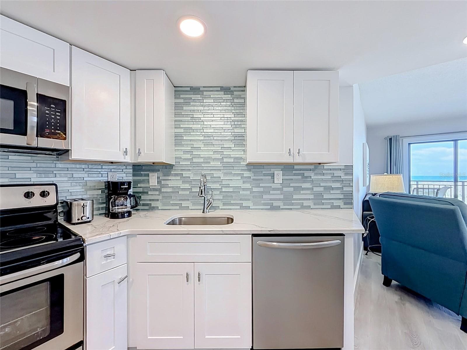 Condo - Hotel at 4000 GULF BLVD #203, ST PETE BEACH, photo 14 of 60