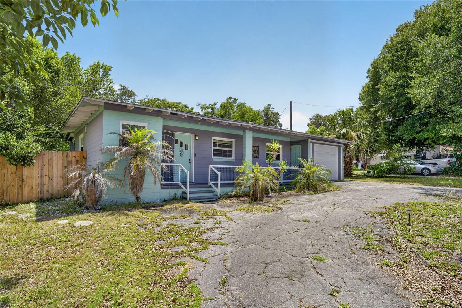 Single Family Residence at 129 COLOMBA RD, DEBARY, photo 2 of 30